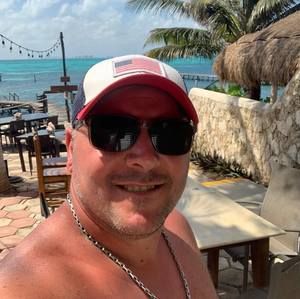 Meet your Posher, Bob